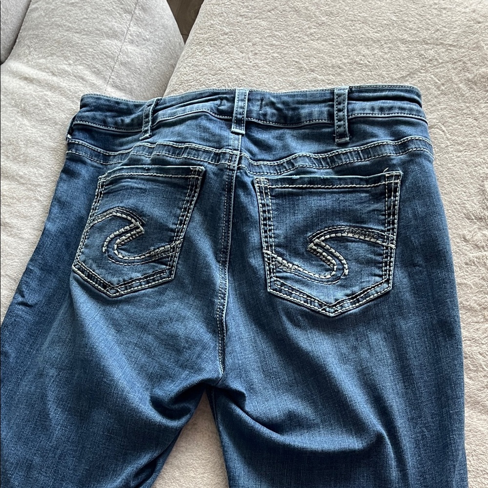 Silver Jeans Women's Boot Cut in Classic Blue